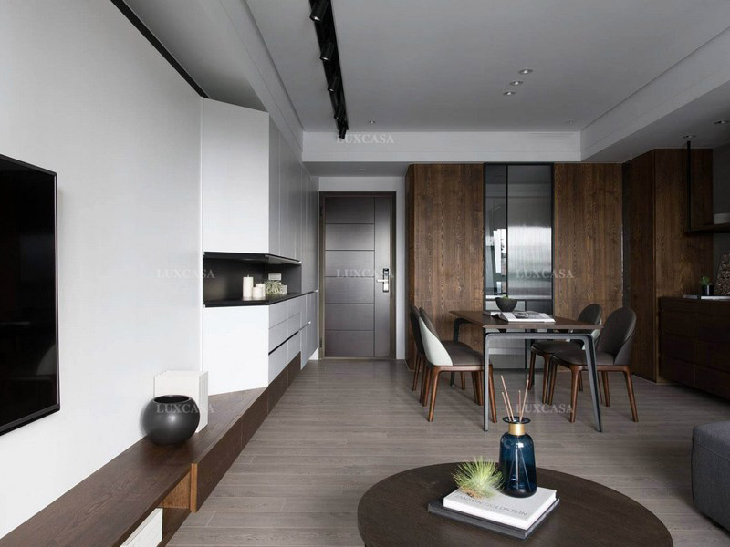 Thiết kế nội thất căn hộ gỗ tự nhiên 125m2 nhà chú Phong